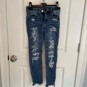 light blue american eagle distressed jeggings